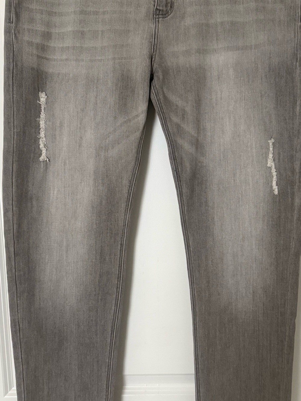 ZLZ Denim Gray Distressed Skinny Jeans